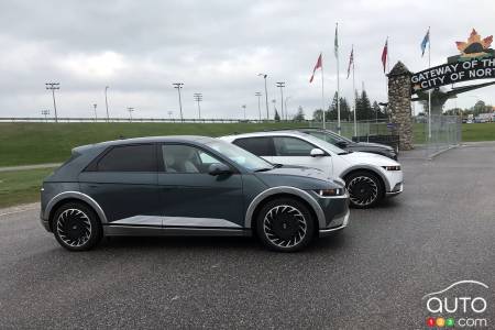 The two Hyundai Ioniq 5s provided for the event, seen here in North Bay